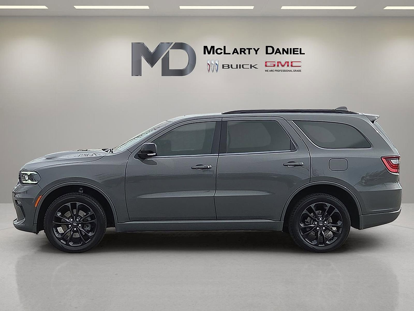 Used 2022 Dodge Durango GT image 3