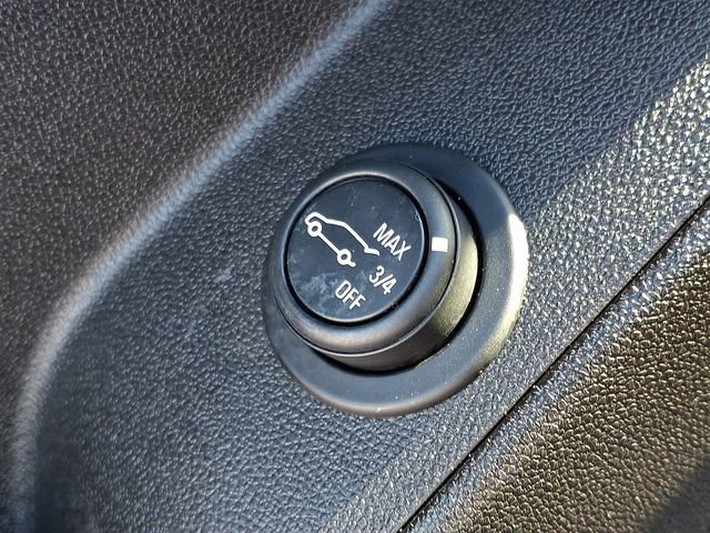 Certified 2018 Chevrolet Equinox LT image 24