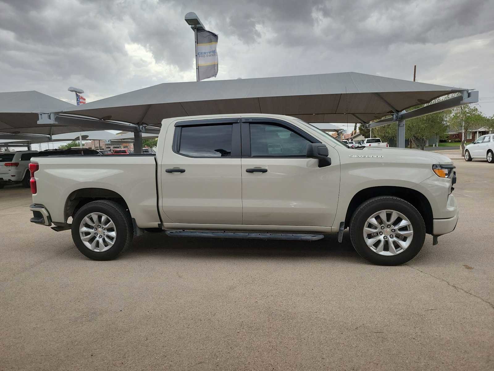 Used 2026 Chevrolet Silverado 1500 Custom image 9