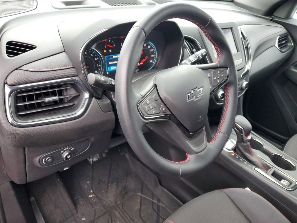 Certified 2024 Chevrolet Equinox RS w/ LPO, Floor Liner Package image 8