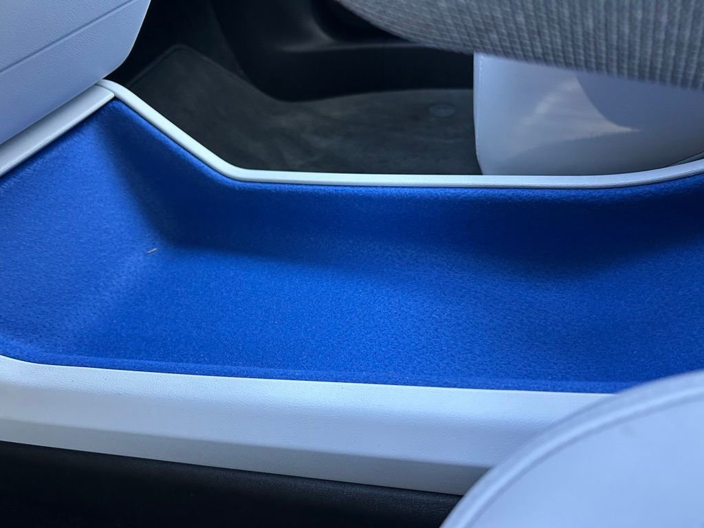 Used 2025 Cadillac Optiq Luxury 1 AWD/4WD image 35