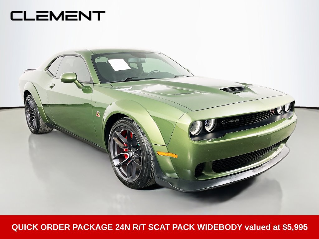 Used 2022 Dodge Challenger R/T Scat Pack RWD image 4