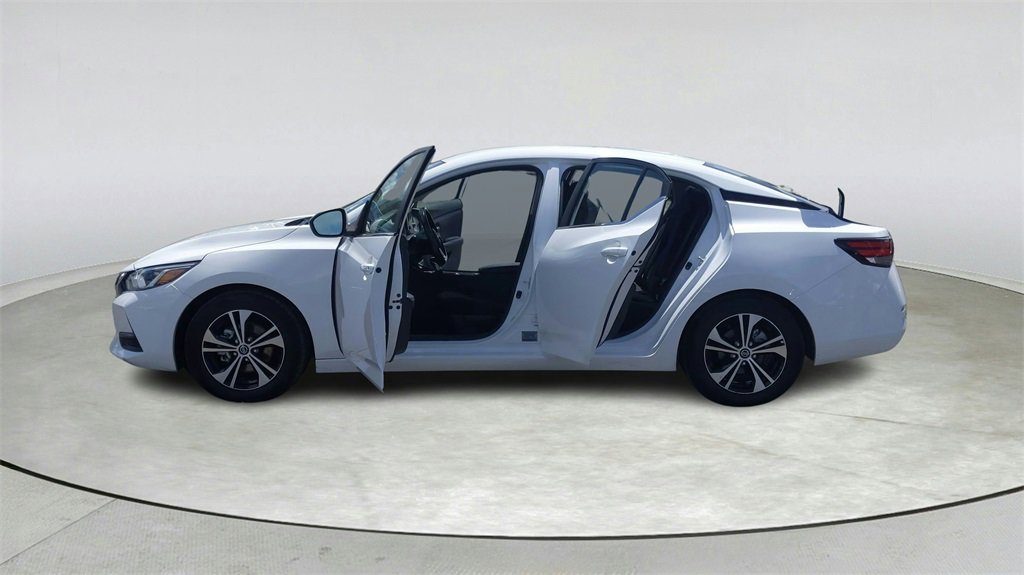 Used 2022 Nissan Sentra SV image 11