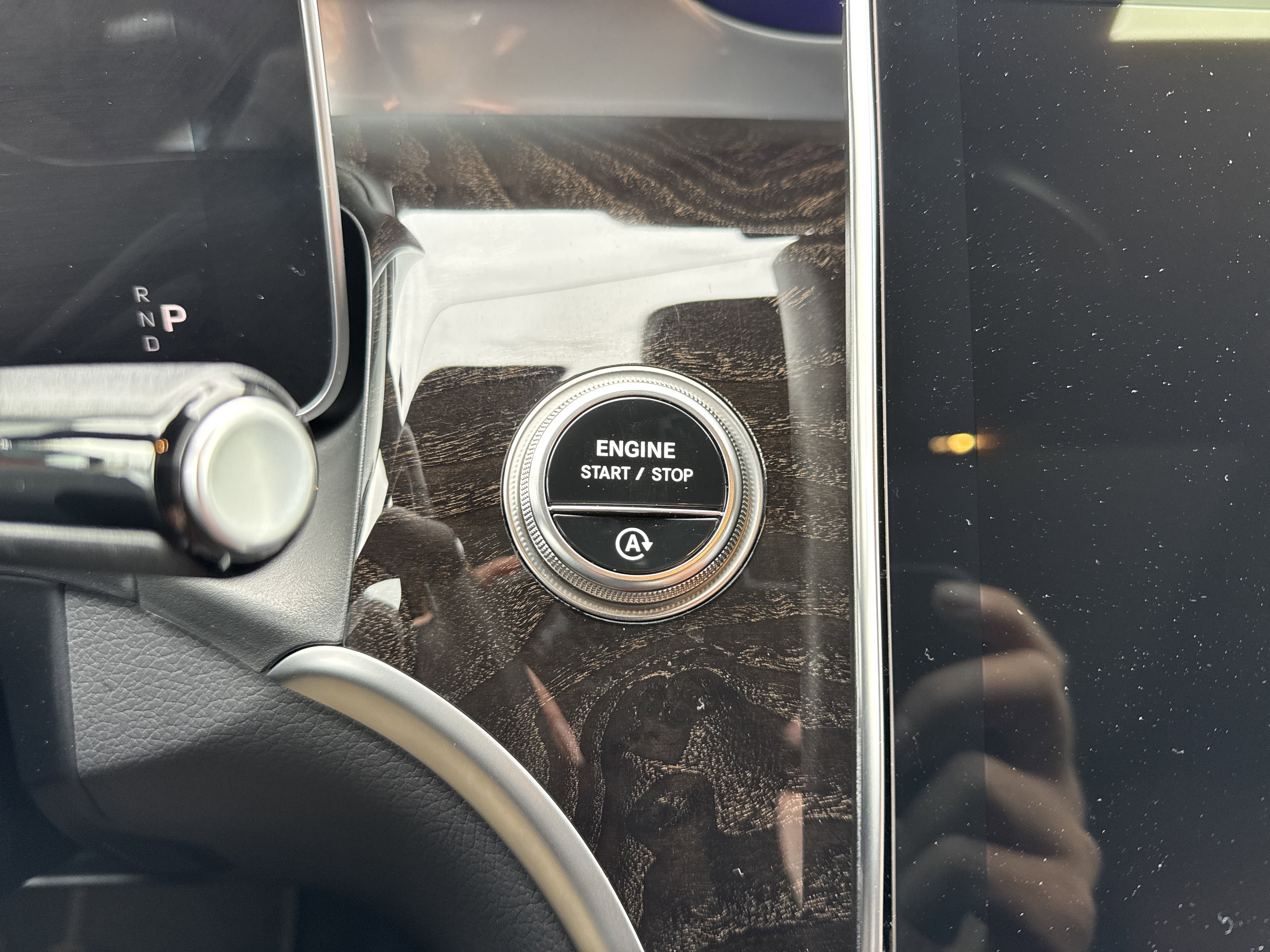 Used 2025 Mercedes-Benz GLC 300 4MATIC image 18