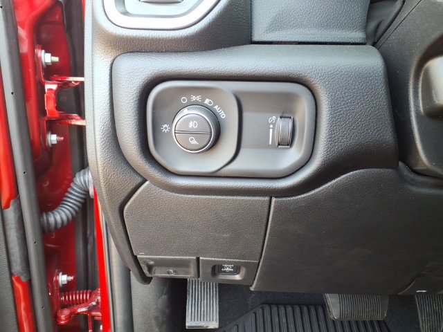 New 2027 RAM 2500 Big Horn AWD/4WD image 16