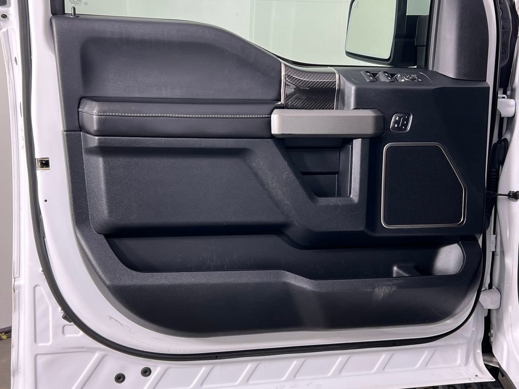 Used 2018 Ford F150 Raptor w/ Equipment Group 802A Luxury image 17