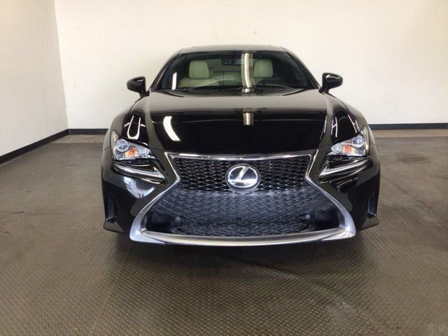 Used 2017 Lexus RC 200t F Sport RWD image 2