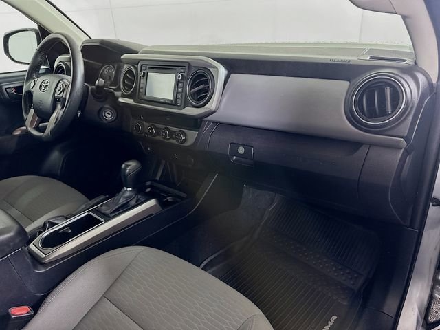Used 2017 Toyota Tacoma SR5 image 26