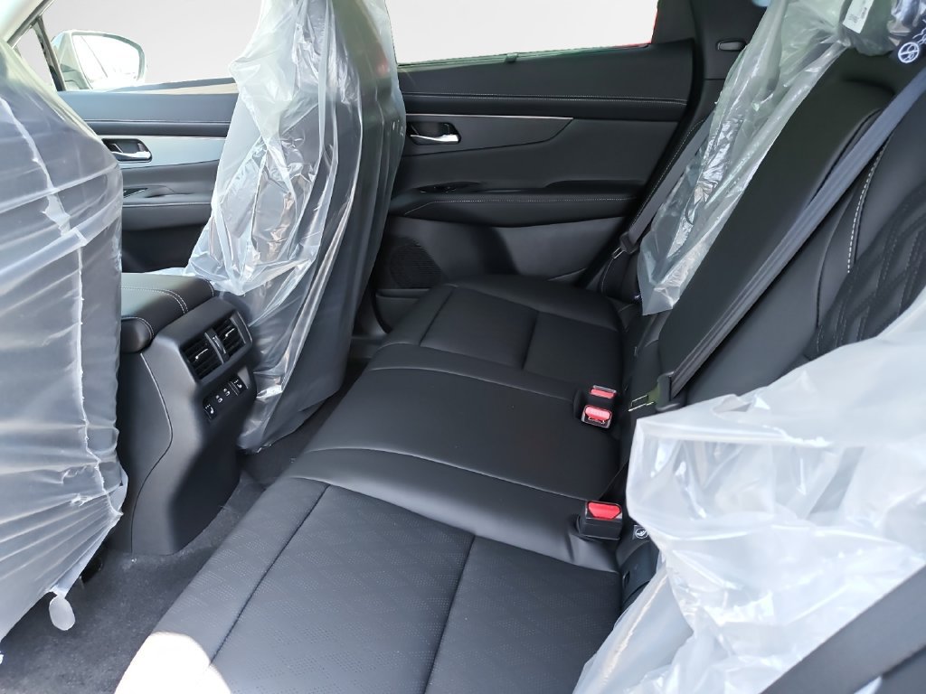 New 2026 Nissan Murano Platinum w/ Cargo Package AWD/4WD image 24