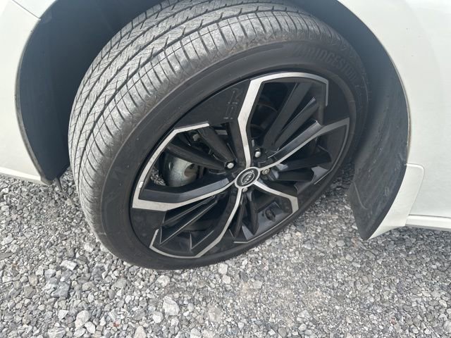 Used 2024 Nissan Altima 2.5 SR w/ SR Premium Package image 10