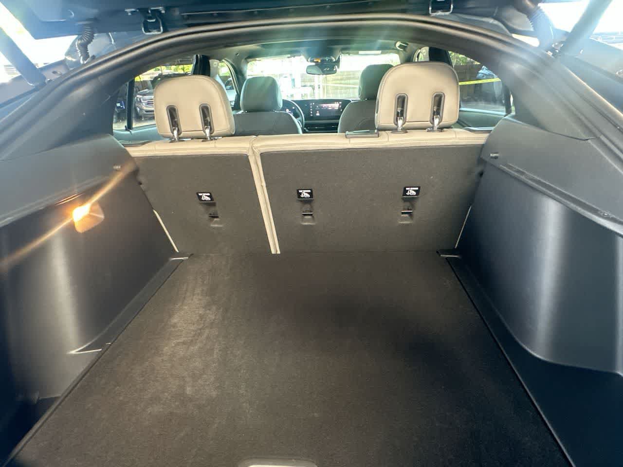 Used 2024 Buick Envista Avenir FWD image 25