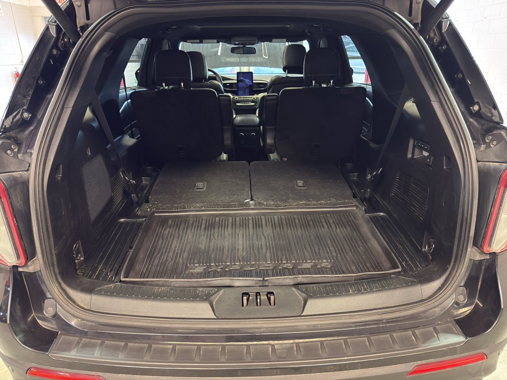 Used 2020 Ford Explorer ST w/ ST Street Pack AWD/4WD image 32