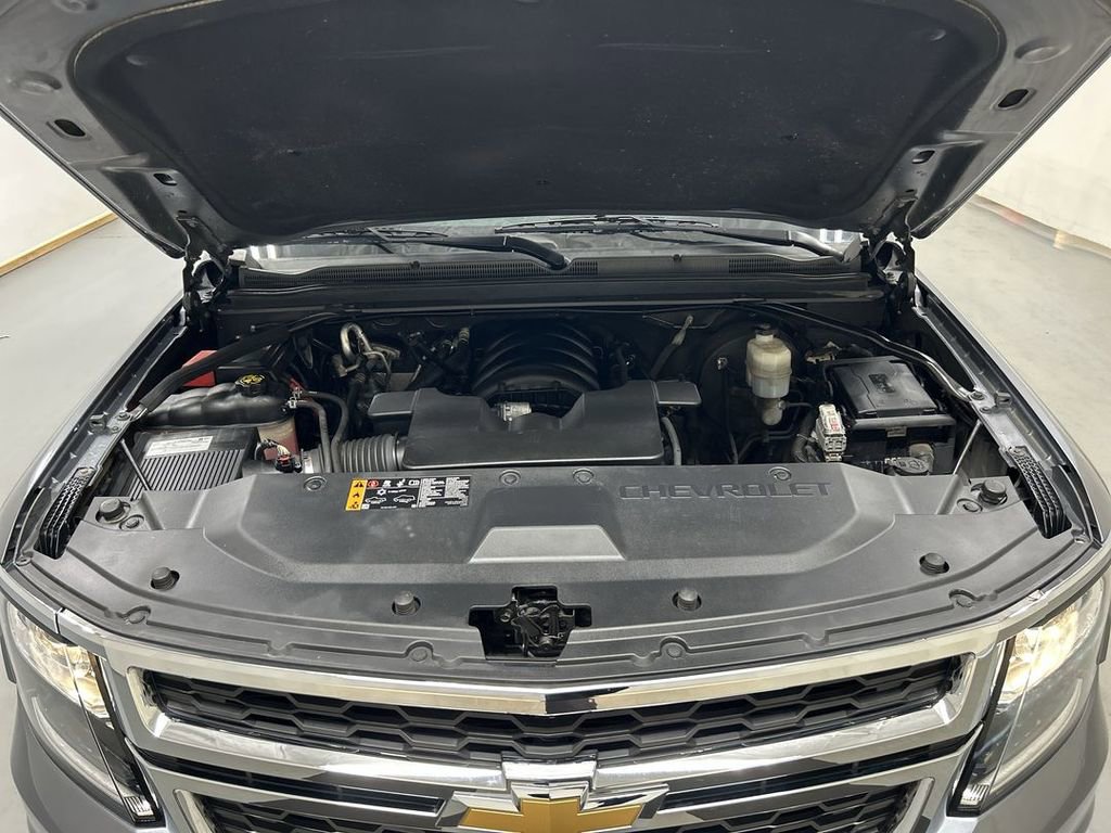 Used 2019 Chevrolet Tahoe LT w/ Off-Road Package AWD/4WD image 25