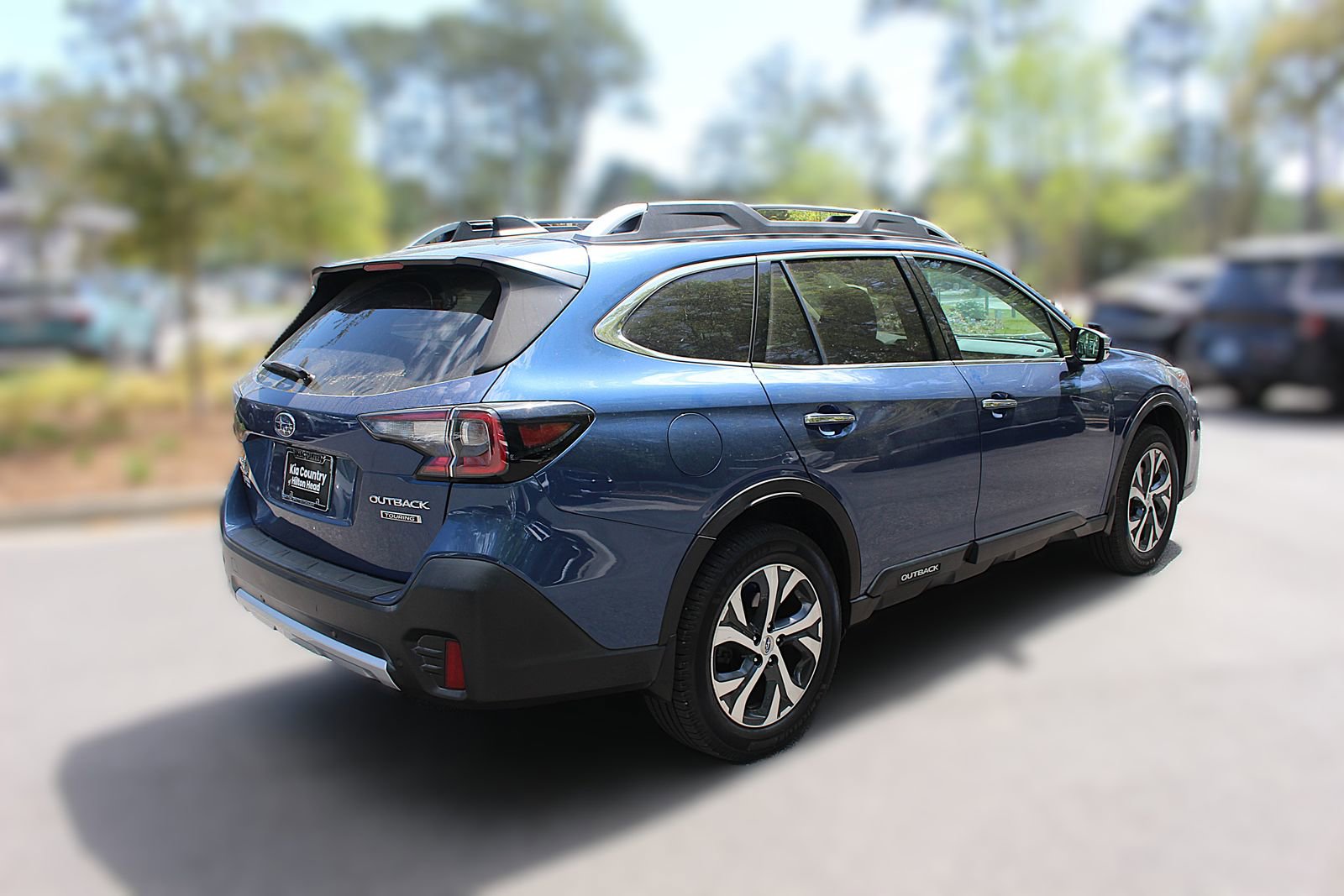 Used 2020 Subaru Outback Touring w/ Popular Package #2 image 9