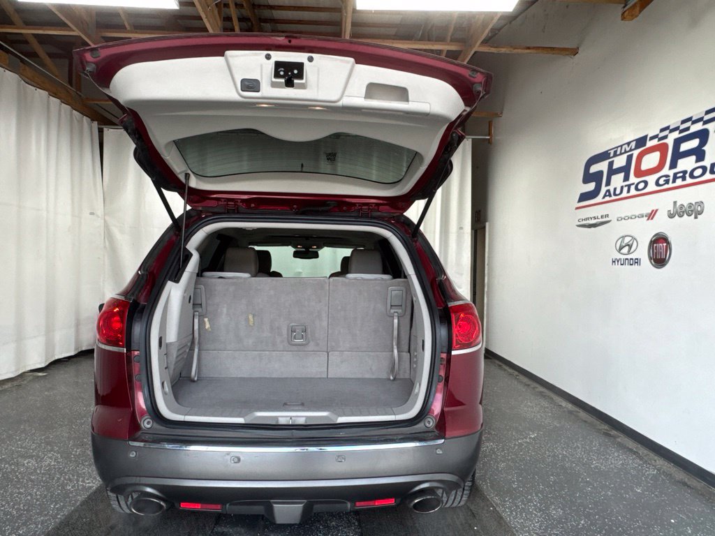 Used 2011 Buick Enclave CXL w/ Trailering Provision Package FWD image 12