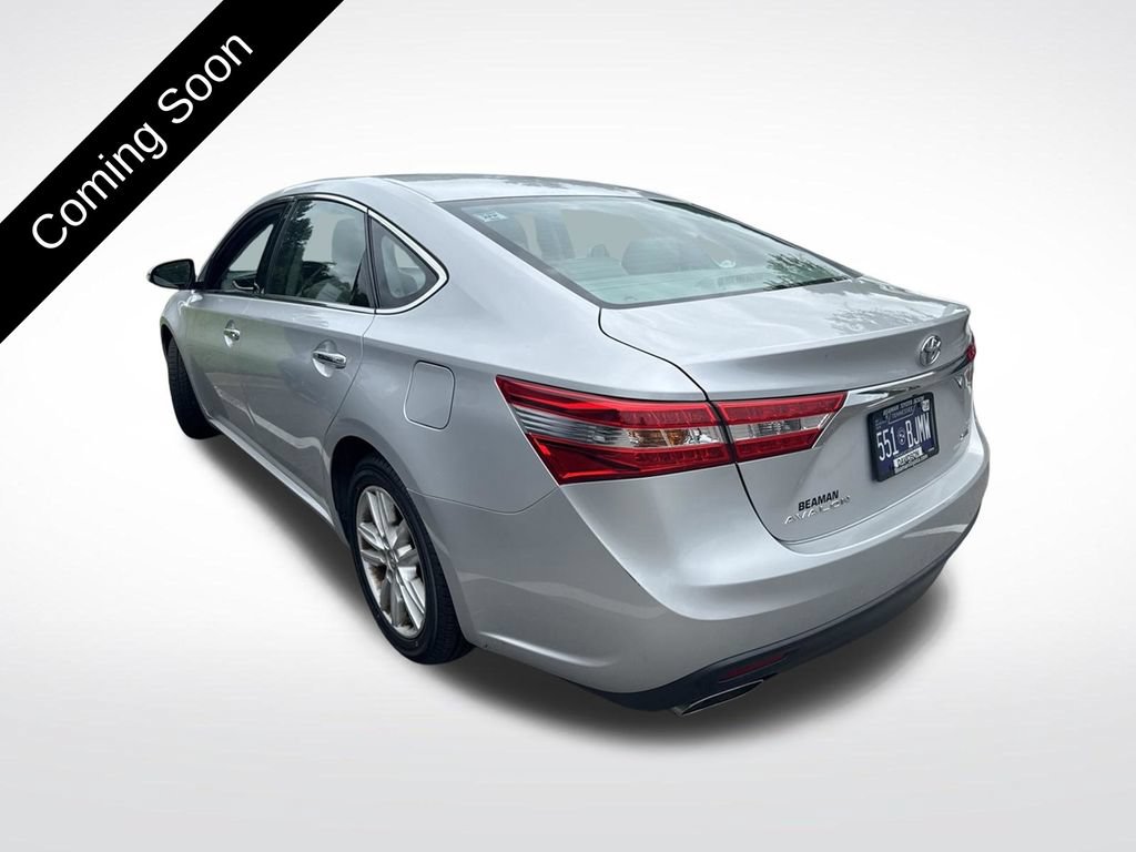 Used 2014 Toyota Avalon XLE Premium FWD image 6