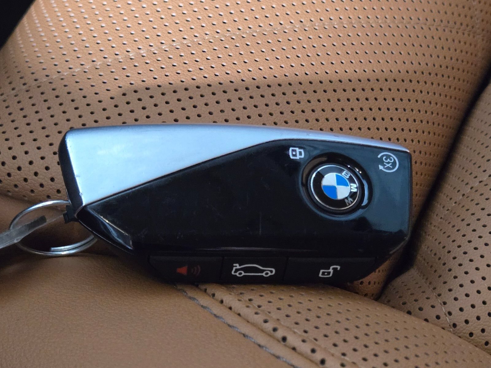 Used 2023 BMW X7 xDrive40i AWD/4WD image 29