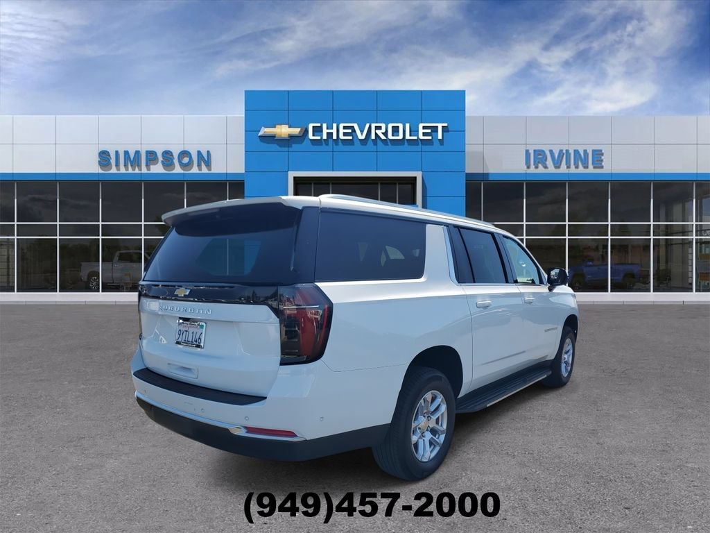 Used 2026 Chevrolet Suburban LS RWD image 8