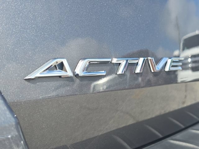 Used 2025 Ford Explorer Active RWD image 9
