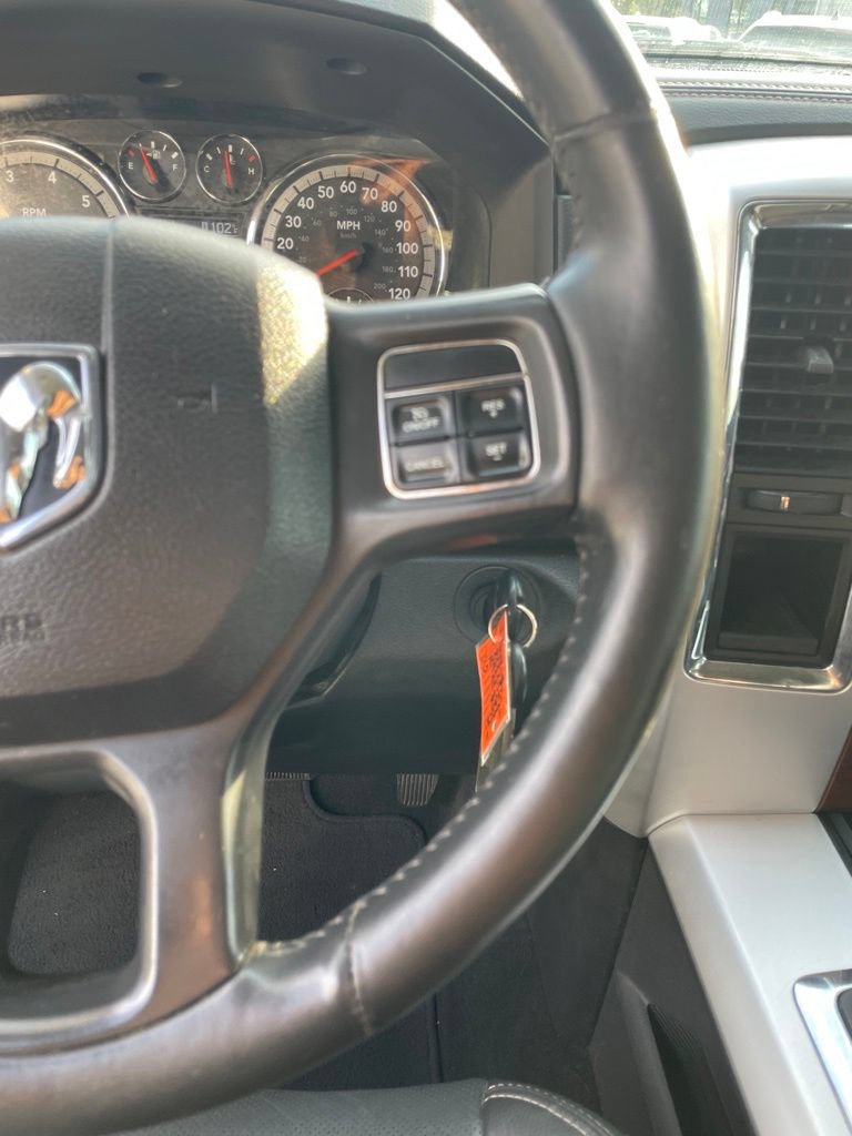 Used 2012 RAM 1500 Laramie RWD image 13