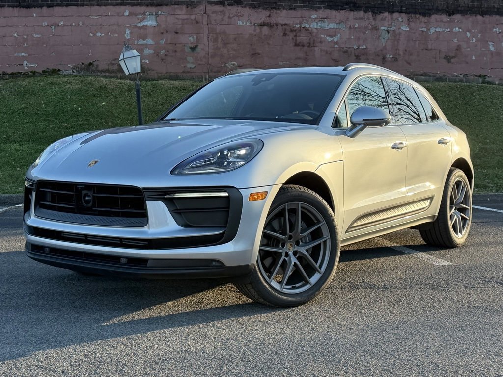 Certified 2024 Porsche Macan