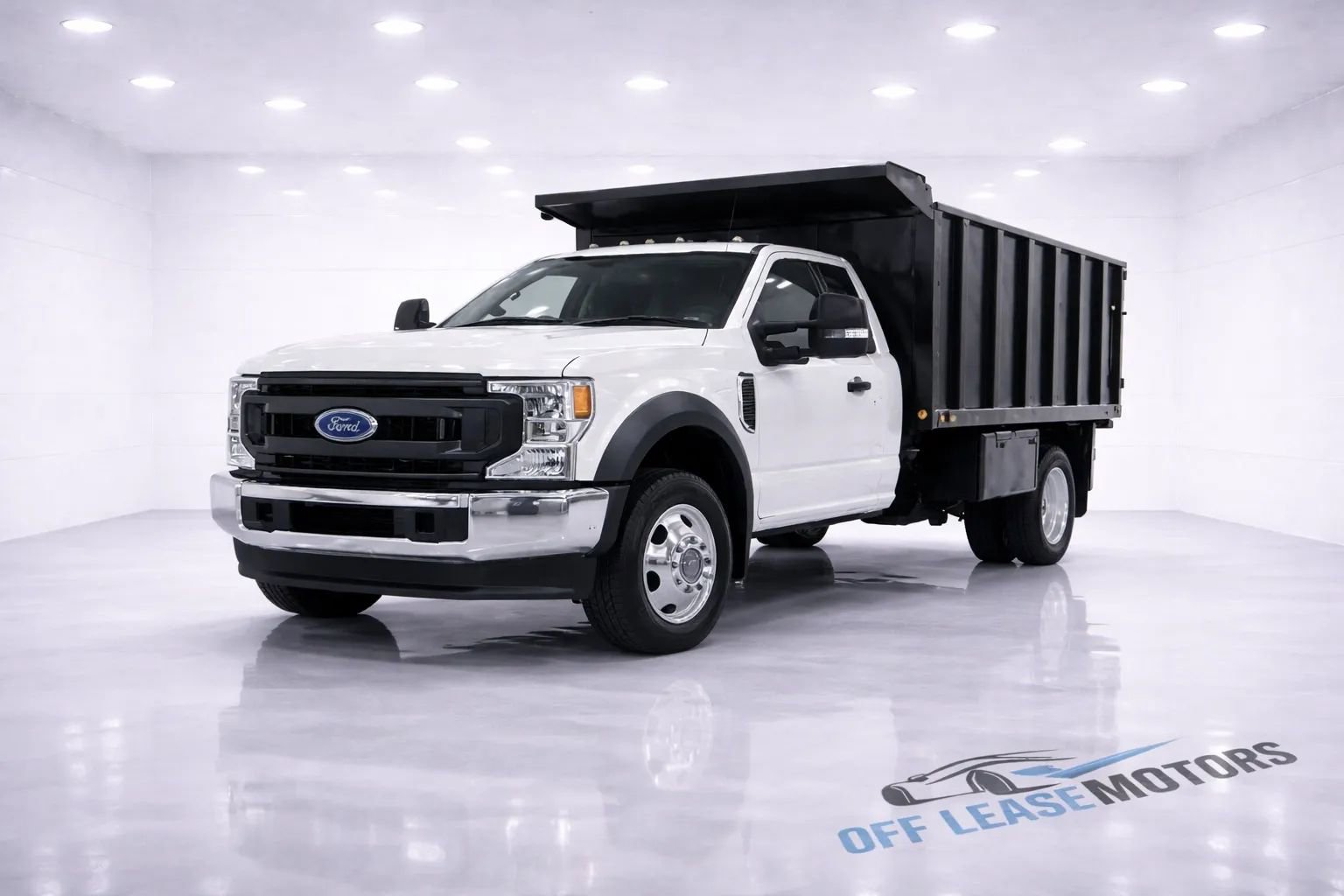Used 2020 Ford F550 2WD Crew Cab Super Duty w/ Power Equipment Group image 1