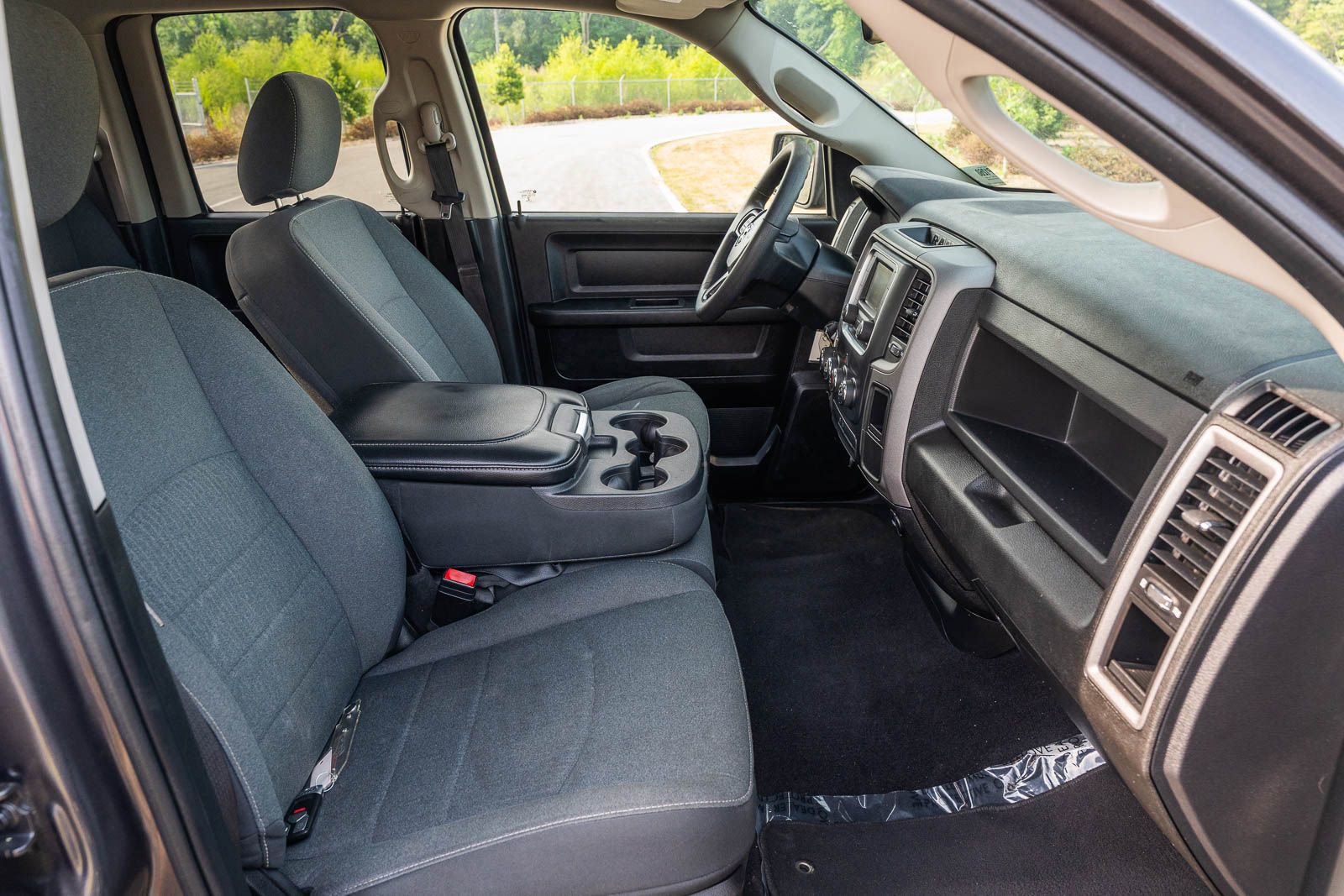 Used 2021 RAM 1500 Tradesman w/ Tradesman SXT Package RWD image 12