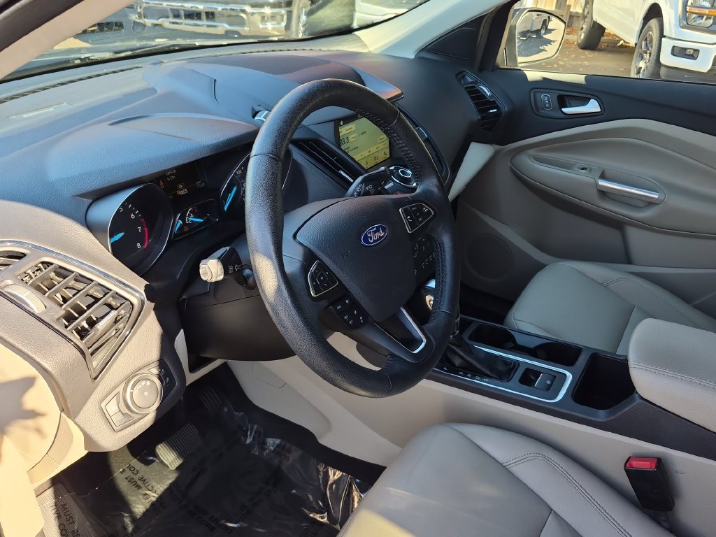 Certified 2019 Ford Escape Titanium AWD/4WD image 20