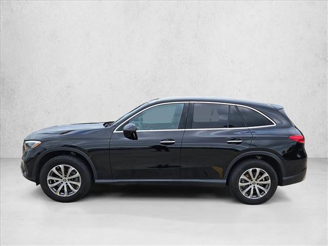 Used 2025 Mercedes-Benz GLC 300 image 8