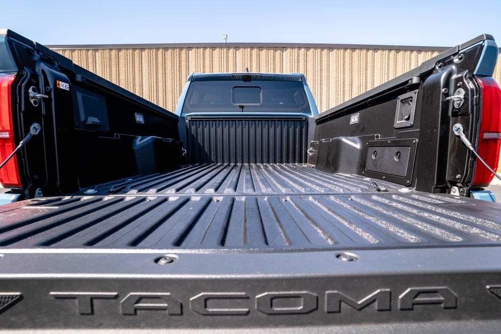 New 2026 Toyota Tacoma TRD Off-Road w/ TRD Off Road Premium Package AWD/4WD image 45