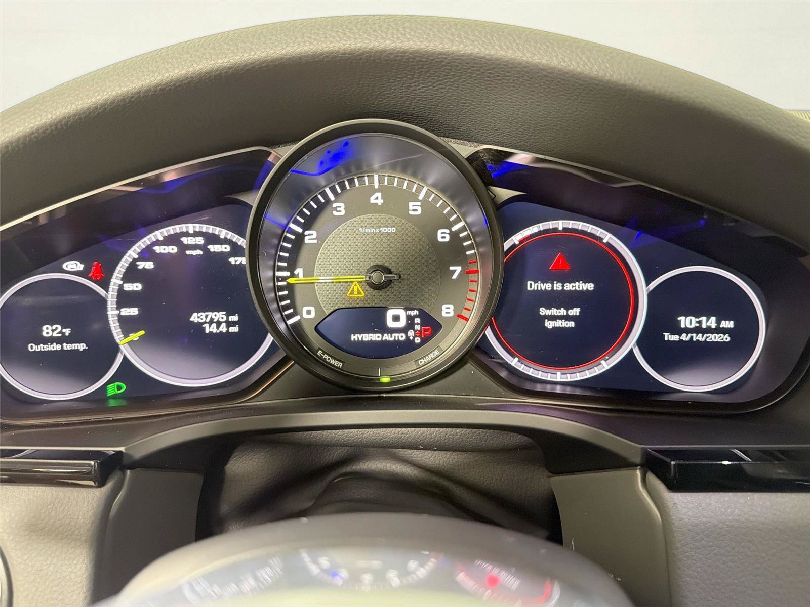 Certified 2022 Porsche Cayenne E-Hybrid AWD/4WD image 19