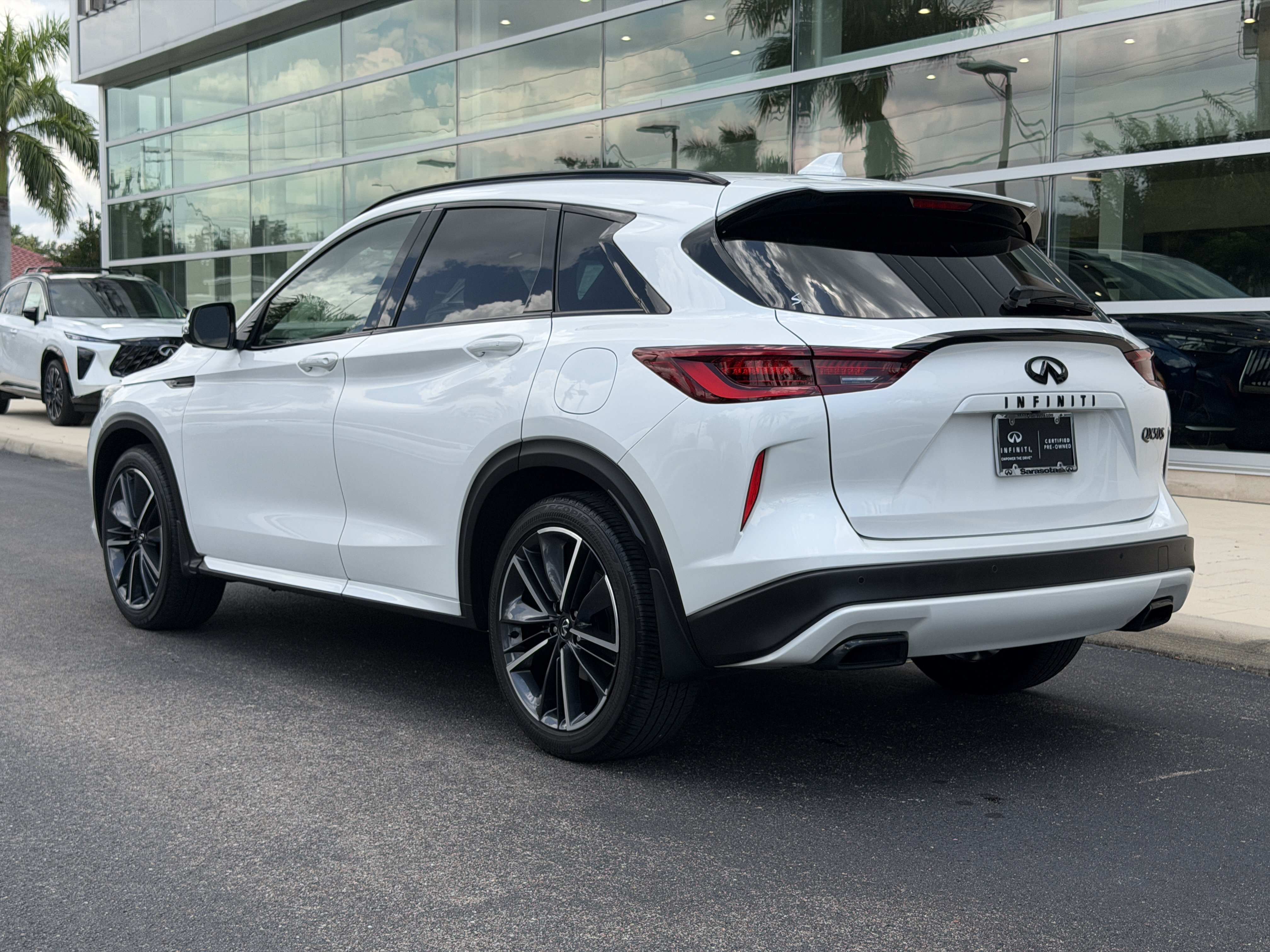 Certified 2023 INFINITI QX50 Sport FWD image 6