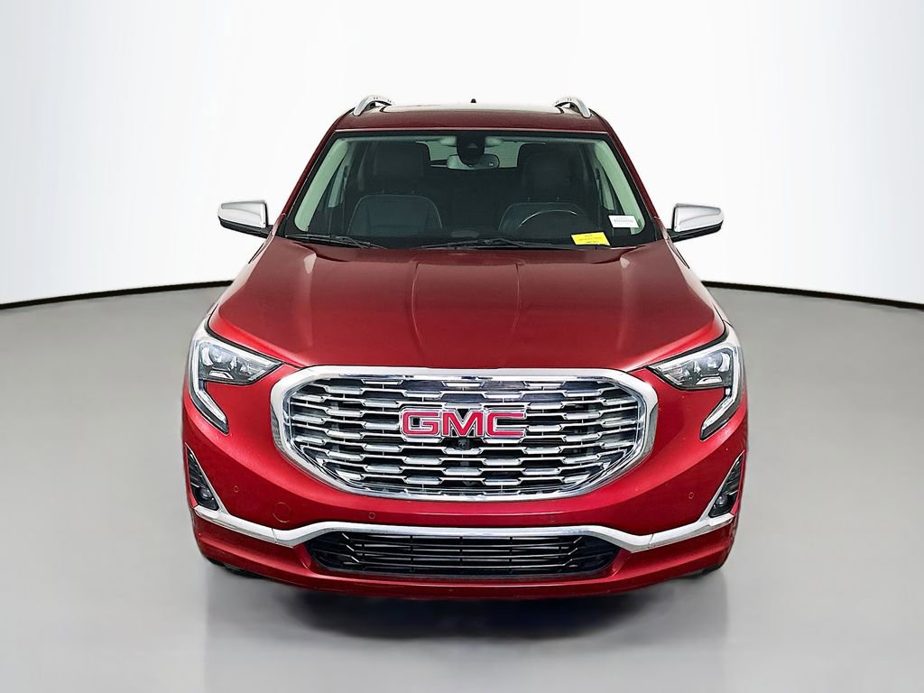 Used 2018 GMC Terrain Denali w/ Advanced Safety Package image 2