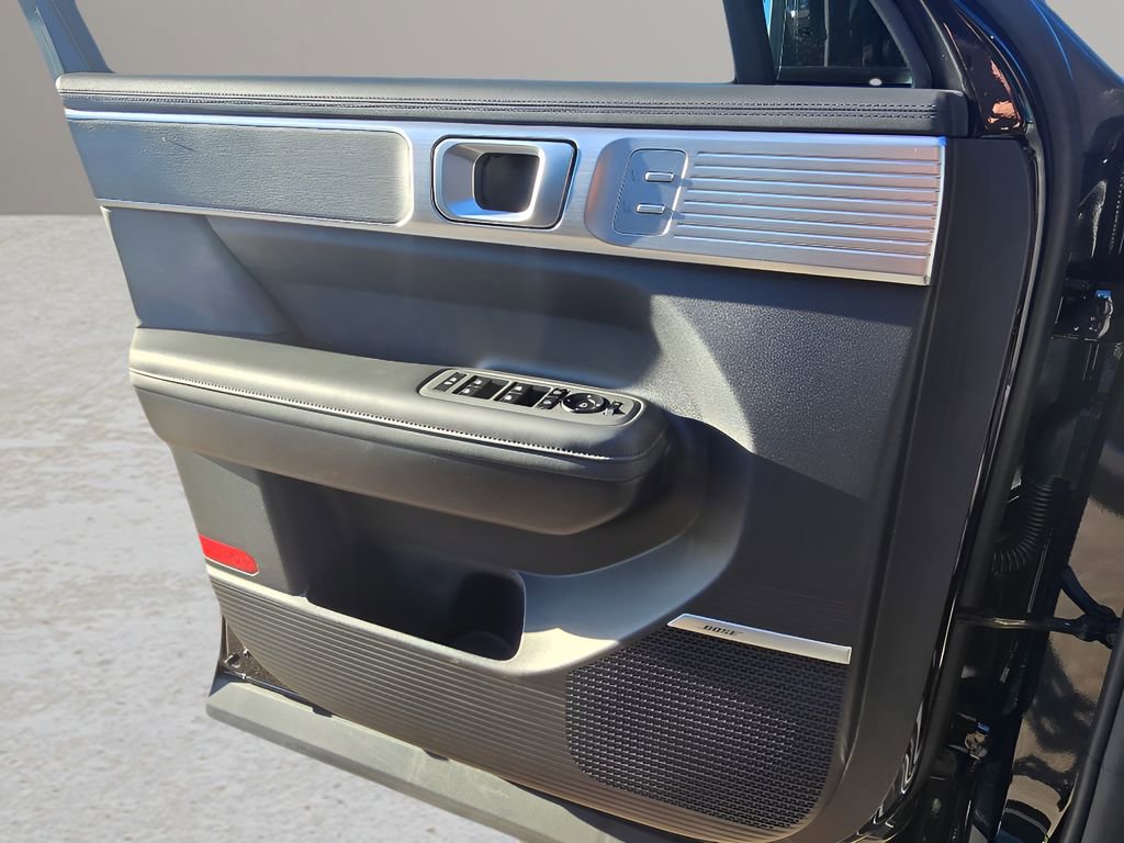 New 2026 Hyundai Santa Fe Limited image 17