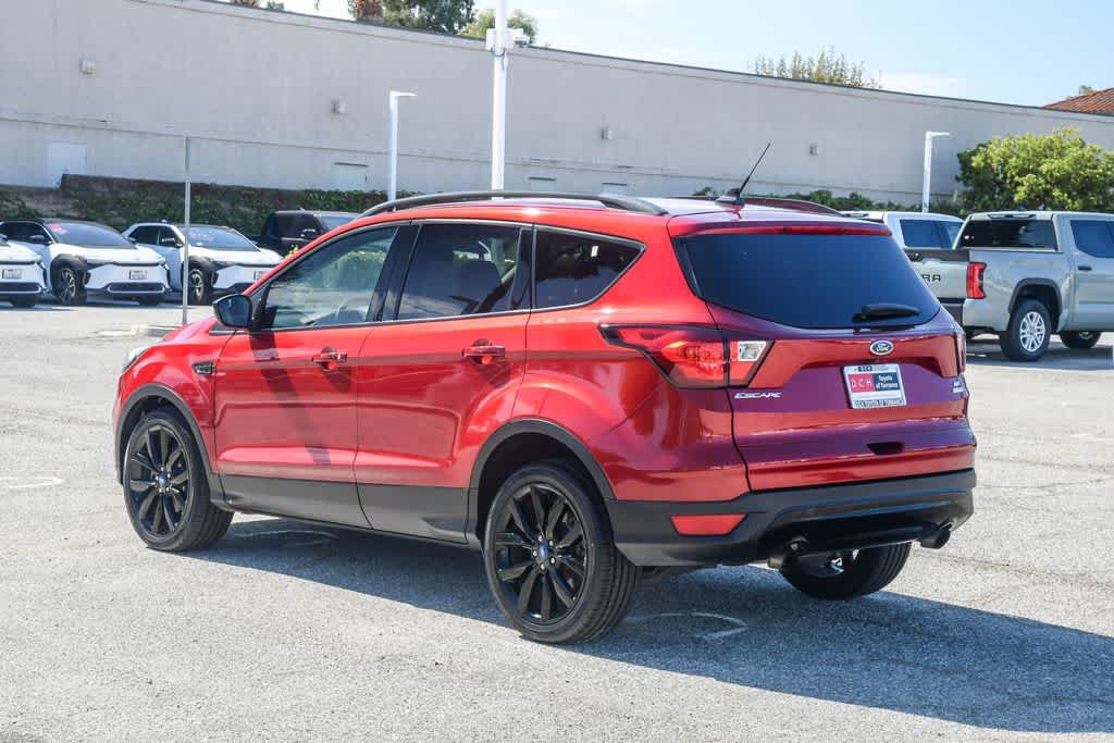 Used 2019 Ford Escape SE FWD image 8