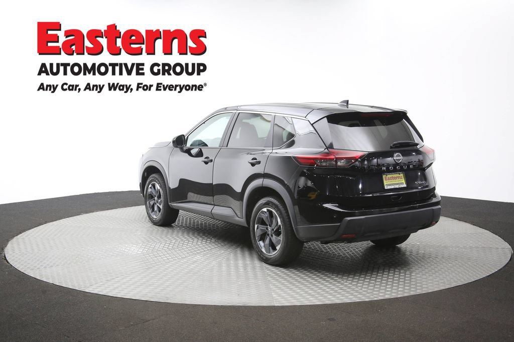 Used 2024 Nissan Rogue SV AWD/4WD image 62