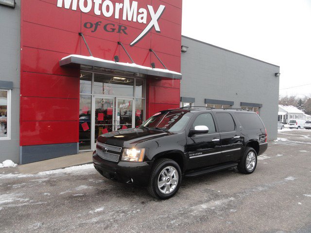 Used 2010 Chevrolet Suburban LTZ image 1