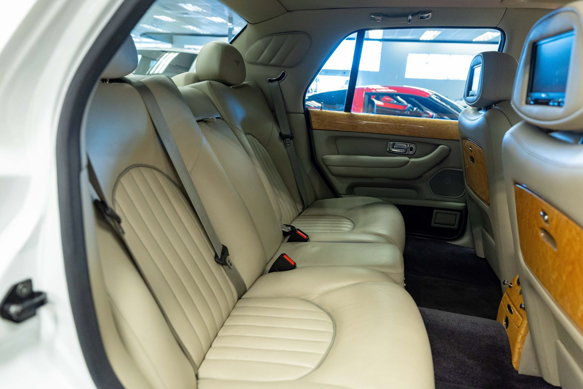 Used 2001 Bentley Arnage Red Label RWD image 12