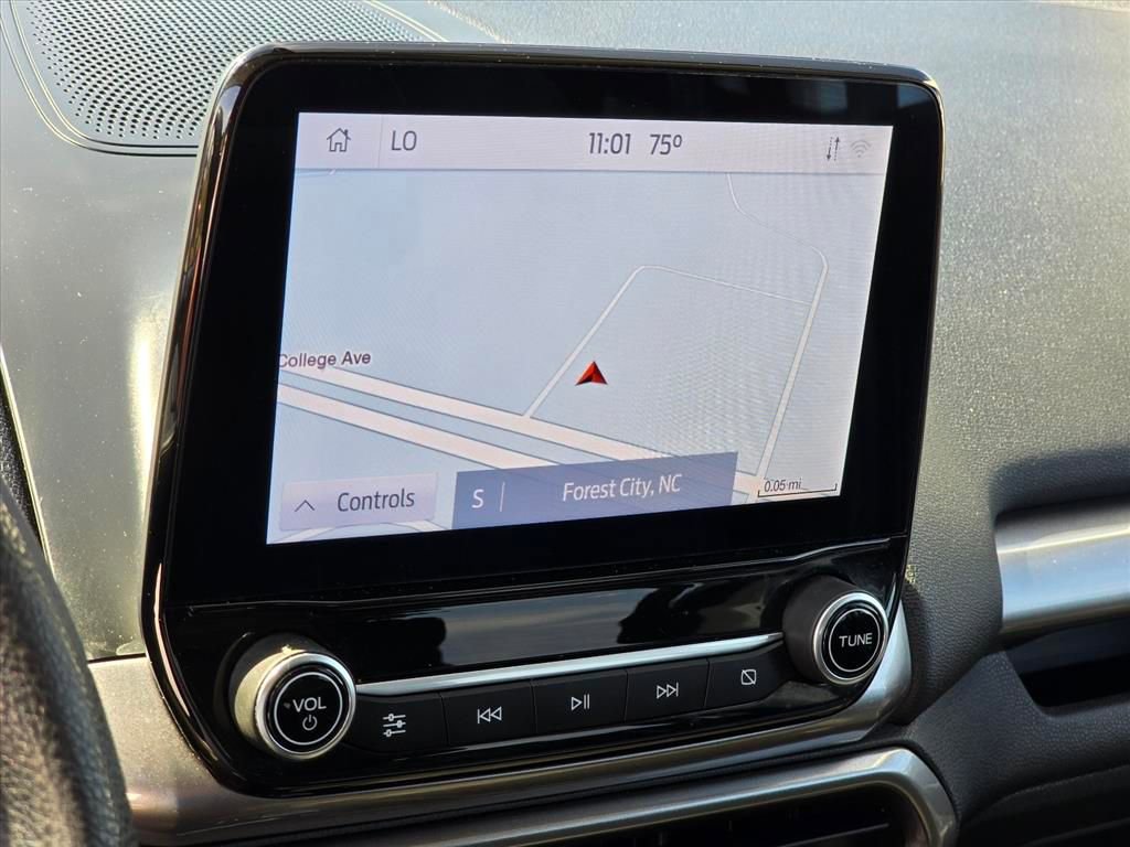 Used 2021 Ford EcoSport SE w/ SE Convenience Package FWD image 4