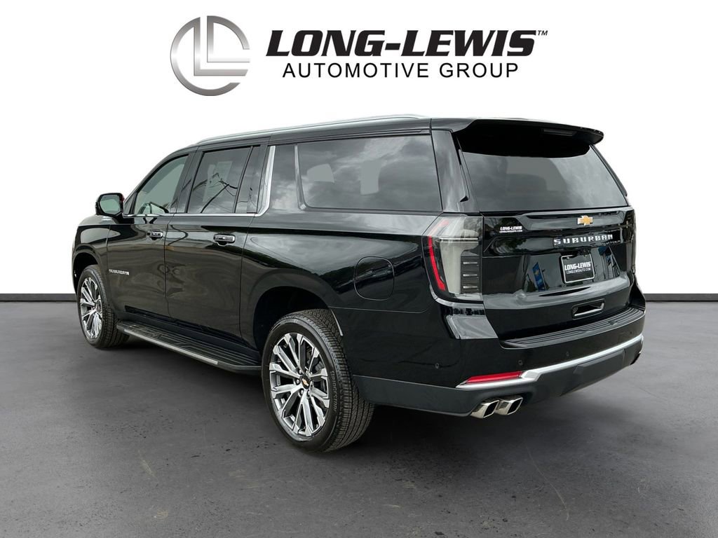 Used 2026 Chevrolet Suburban High Country w/ Sun And Tow Package RWD image 4
