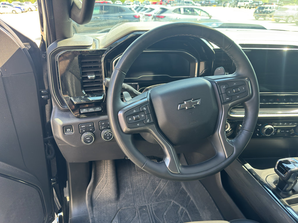 Used 2025 Chevrolet Silverado 1500 ZR2 w/ Technology Package AWD/4WD image 12