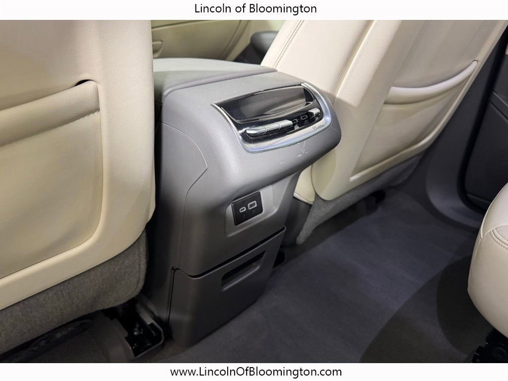 Used 2023 Cadillac XT6 Premium Luxury AWD/4WD image 48