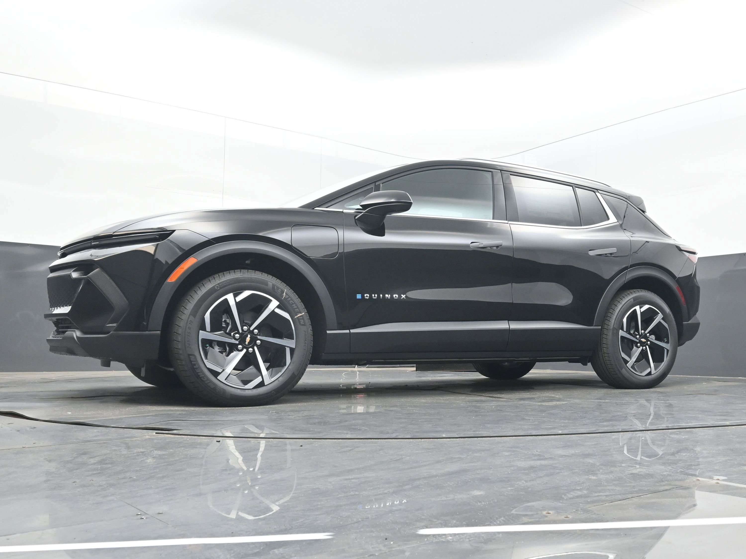 New 2026 Chevrolet Equinox EV LT image 26