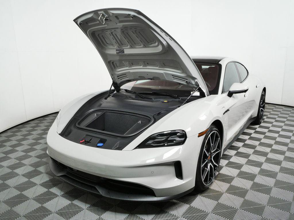 New 2026 Porsche Taycan RWD image 34