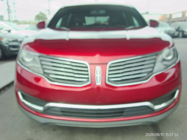 Used 2016 Lincoln MKX Select w/ Select Plus Package FWD image 2