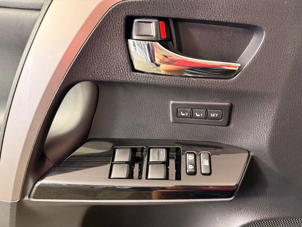 Used 2017 Toyota RAV4 Limited w/ All Weather Liner Package AWD/4WD image 25