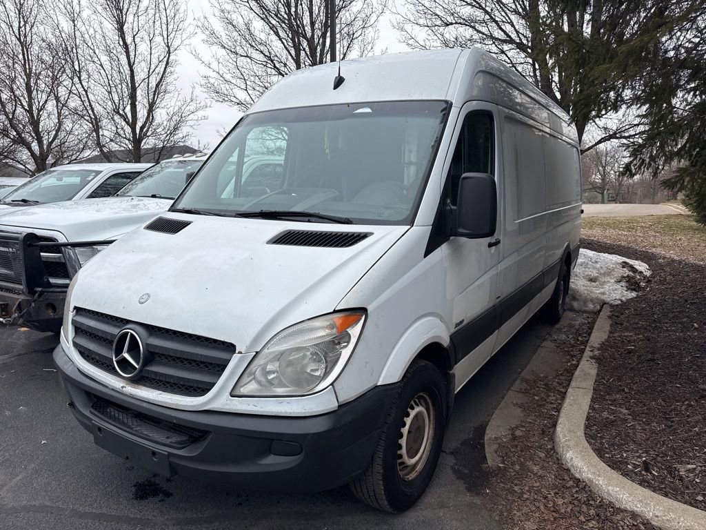 Used 2011 Mercedes-Benz Sprinter 2500 image 1