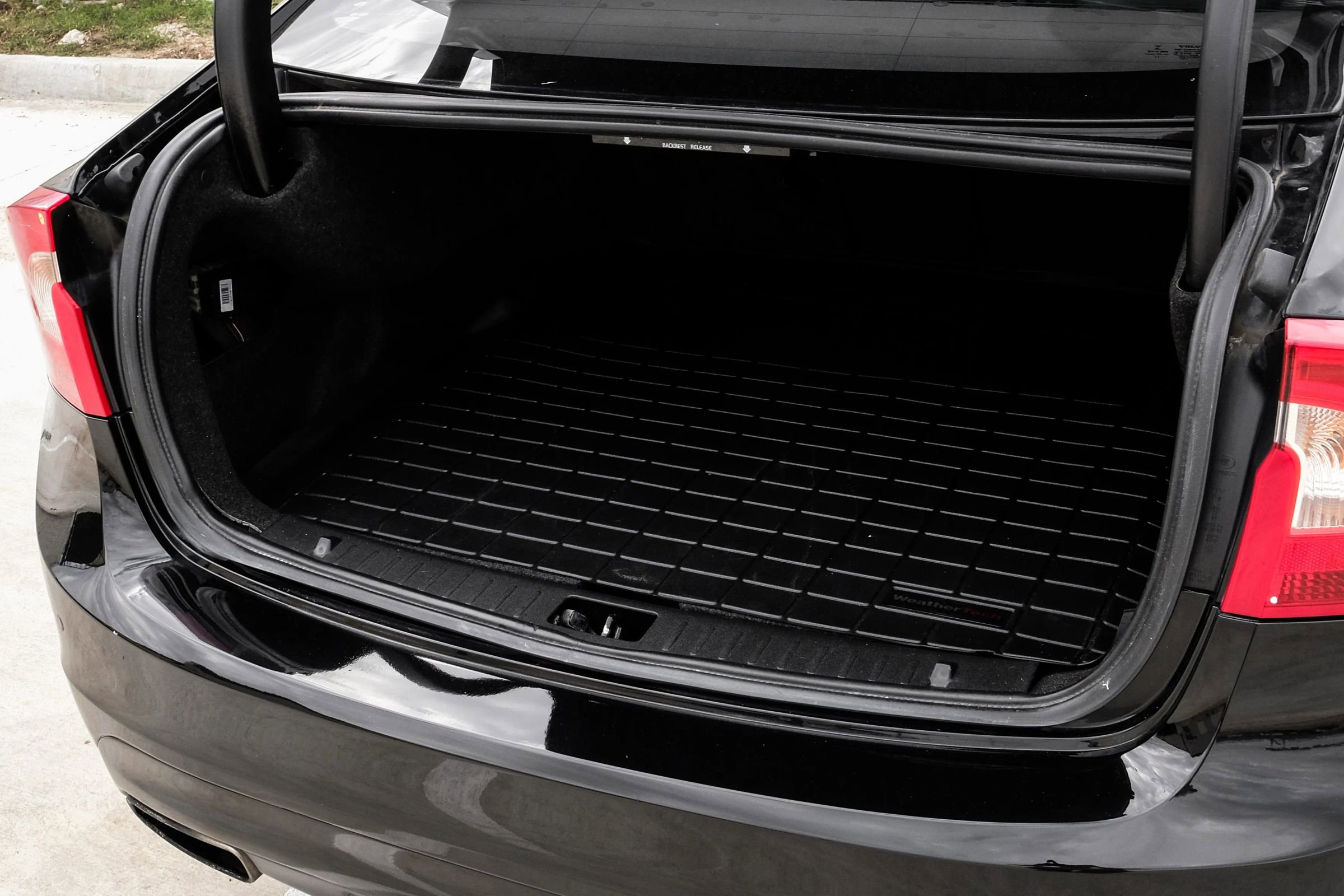 Used 2015 Volvo S60 T5 Premier image 32