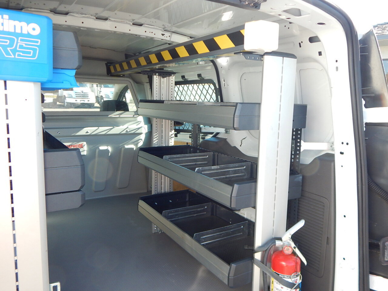 Used 2022 Ford Transit Connect XL image 12