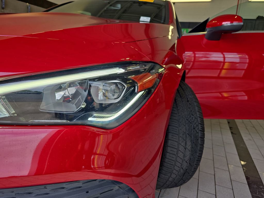 Used 2020 Mercedes-Benz CLA 250 image 33